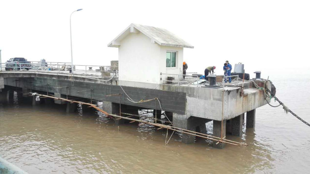 海邊建筑的混凝土裂縫要怎么處理？