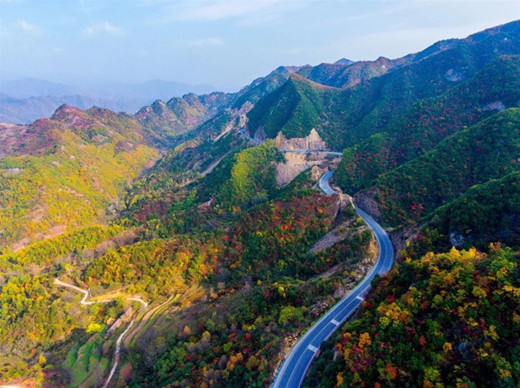 南京曼卡特5234預(yù)埋槽道助力格魯吉亞公路建設(shè)