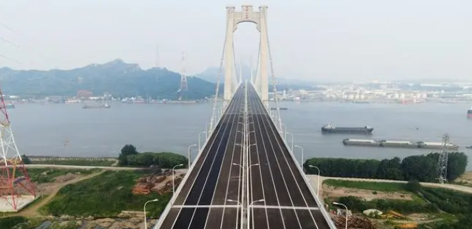 S級南京曼卡特后擴(kuò)底錨栓，通過抗震、耐疲勞防松測試